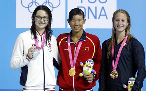 Ánh Viên giành huy chương vàng tại đấu trường Olympic trẻ. Ảnh: Xinhua.