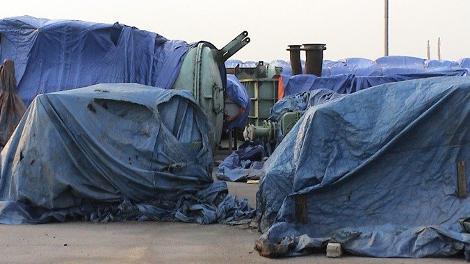 Lô hàng máy biến thế đã qua sử dụng được Công ty Cổ phần Đầu tư Cửu Long nhập về cảng Cái Lân (Quảng Ninh) ngày 14/11/2007, trong đó có máy biến thế chứa dầu nhiễm PCB