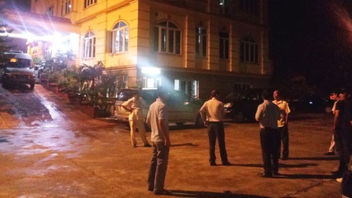 Lực lượng cảnh sát của Bộ Công an đang khám xét, bắt giữ bên trong trụ sở Công ty TNHH Đại An hôm 13/8.
