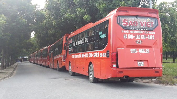Xe khách Sao Việt ghi rõ hành trình Hà Nội - Lào Cai - Sa Pa 
