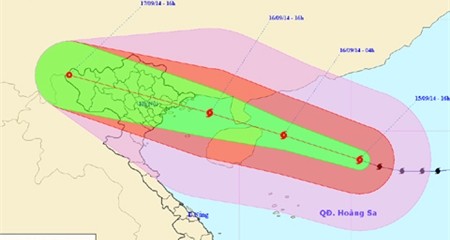 Lúc 16h chiều 15/9, tâm bão bão số 3 còn cách Hoàng Sa 380km về phía Đông Bắc, bão đang mạnh cấp 12, 13, giật cấp 14, 15.