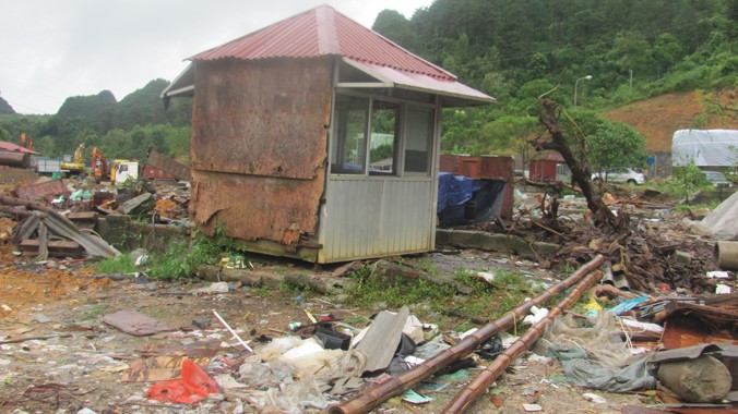 Cảnh hoang tàn do bão gây ra ở biên giới Lạng Sơn