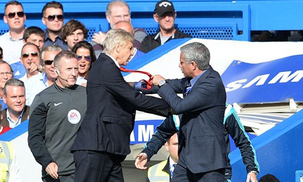 Chelsea vs Arsenal (2-0): Wenger lại ôm hận trước Mourinho