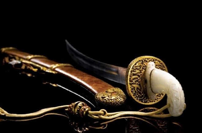 10 thanh kiếm huyền thoại đắt giá nhất lịch sử