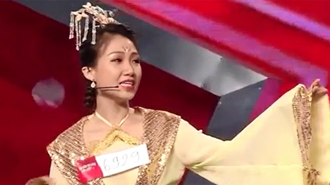 Thí sinh hát 4 thứ tiếng tại Vietnam's Got Talent