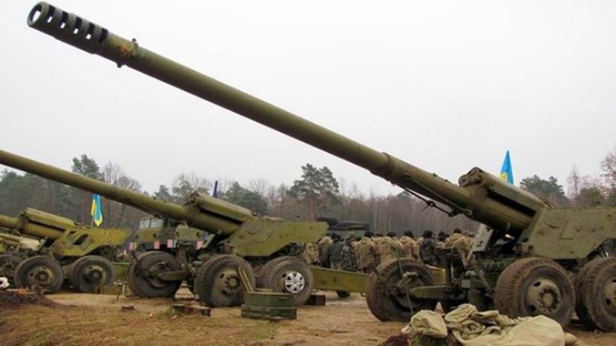 Hàng trăm pháo thủ Ukraine đã sẵn sàng tham gia chiến trường Donbass. Ảnh: Mil.gov.ua.