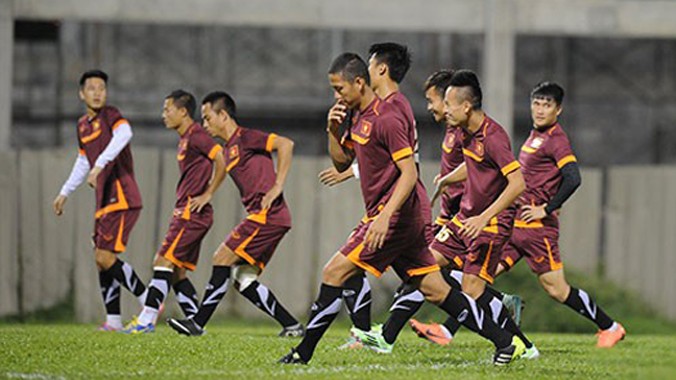 Tuyển Việt Nam tập luyền trước trận đấu với Malaysia.