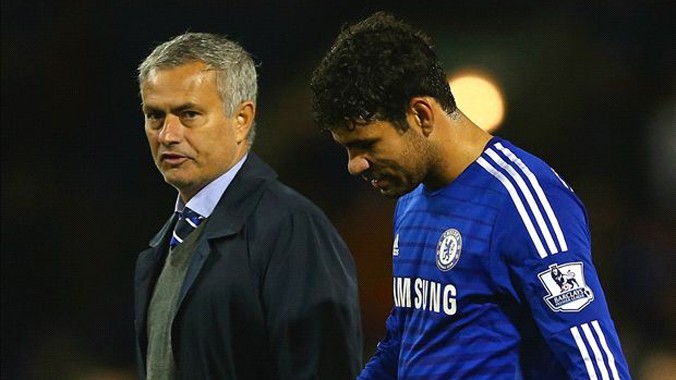 Mourinho chỉ trích các trọng tài vì Diego Costa nhận quá nhiều thẻ phạt.