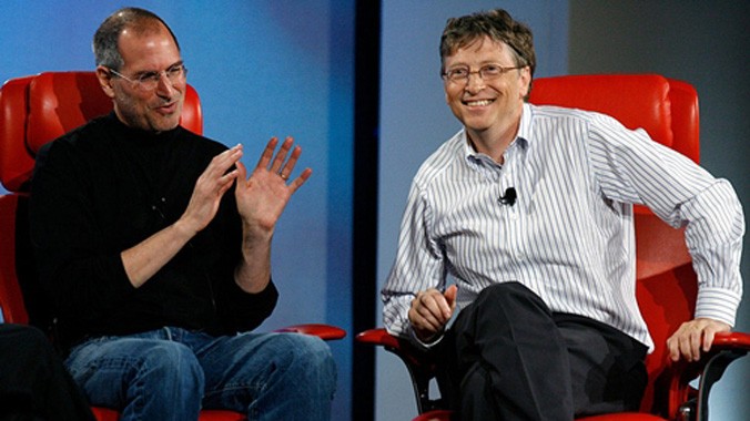 Steve Jobs (trái) và Bill Gates là những doanh nhân thành công điển hình. Ảnh: LinkedIn.