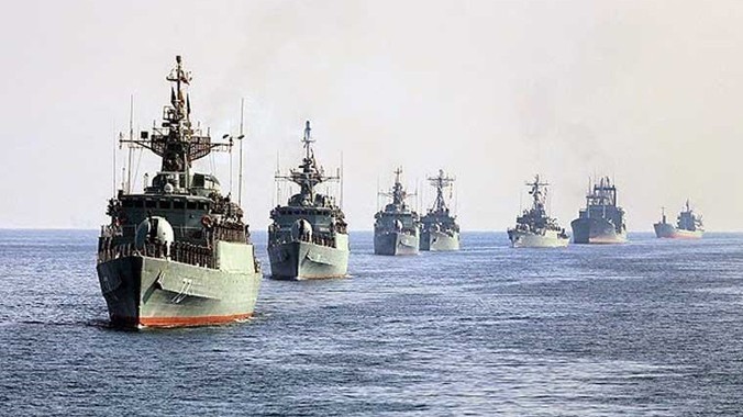 Các tàu chiến tham gia cuộc duyệt binh.