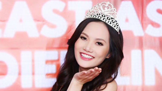 Người đẹp Diệu Linh tại tiệc mừng danh hiệu tổ chức ở TP HCM vào ngày 8/1.
