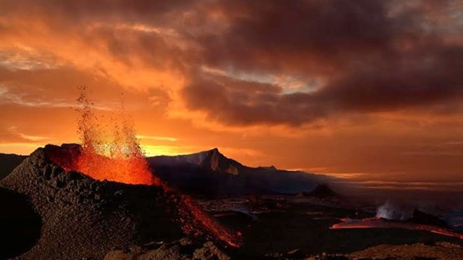 Chuyện gì xảy ra nếu tất cả núi lửa trên Trái Đất cùng phun trào?