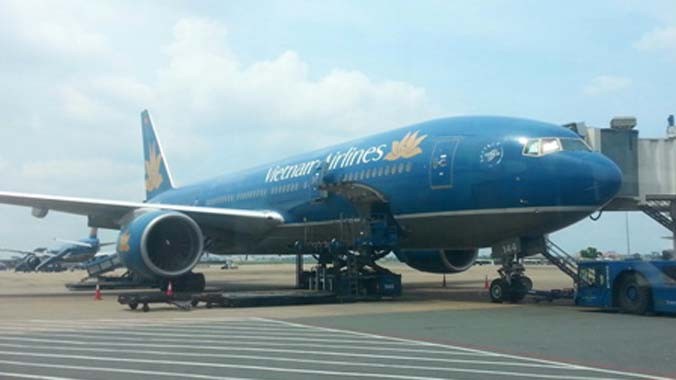 Tội phạm "dọa" bom chuyến bay VN253 của Vietnam Airlines hôm 5/1 bị cấm bay 1 năm.