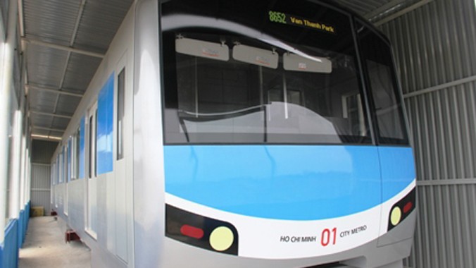 Mô hình tàu điện ngầm tuyến metro số 1 đang được trưng bày tại công trường ở quận 9 - TPHCM.