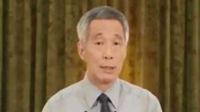 Thủ tướng Lý Hiển Long nghẹn lời khi nói về cha