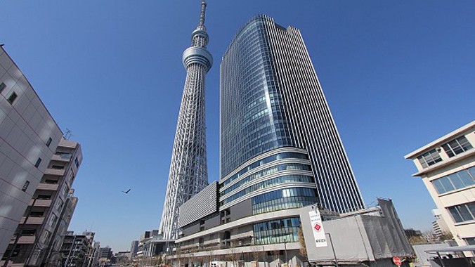Tháp truyền hình Tokyo Sky Tree cao 634m.