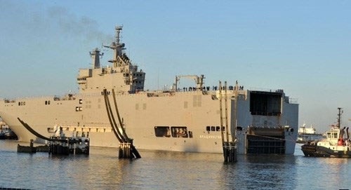 Chiếc tàu lớp Mistral đầu tiên được Pháp đóng cho Nga. Ảnh: AFP.