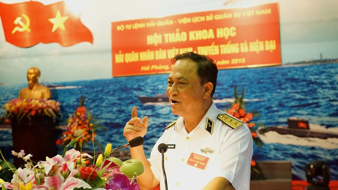 Đô đốc Nguyễn Văn Hiến, Tư lệnh Quân chủng Hải quân, nêu bật truyền thống quyết chiến quyết thắng của lực lượng hải quân.