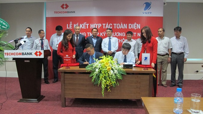 Techcombank và VNPT ký kết thỏa thuận hợp tác toàn diện