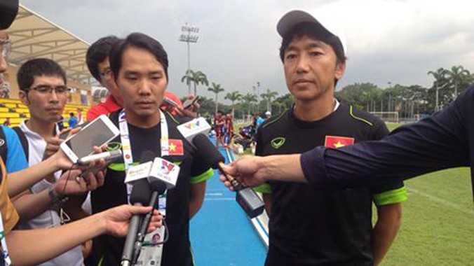 HLV Toshiya Miura không quan tâm tới ý kiến của báo chí và các chuyên gia về trận thua của tuyển Việt Nam trước Thái Lan.