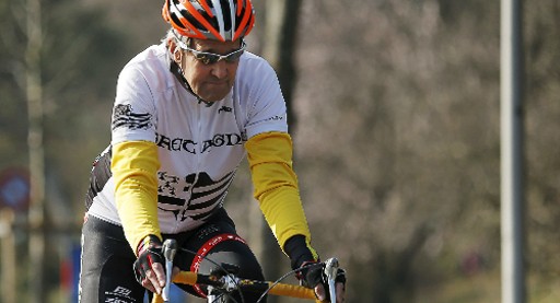 Ngoại trưởng John Kerry là người yêu thích đạp xe. Ảnh: Reuters.