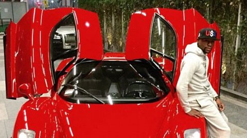 Chiếc Ferrari Enzo vừa được Mayweather rao bán.