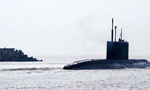 Tàu ngầm kilo 185 – Khánh Hòa thực hiện thử nghiệm trên biển, ngày 17/12/2014. Ảnh: Ruspodplav 