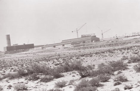 Khu vực xây dựng lò phản ứng hạt nhân của Israel ở sa mạc Negev.