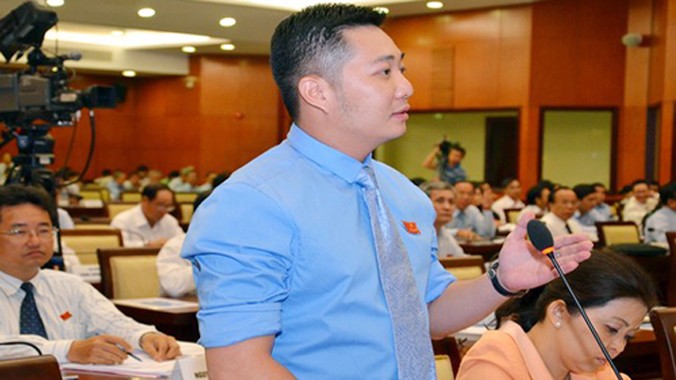 Ông Lê Trương Hải Hiếu trở thành lãnh đạo quận huyện trẻ nhất TP HCM hiện nay. Ảnh: NLĐ.