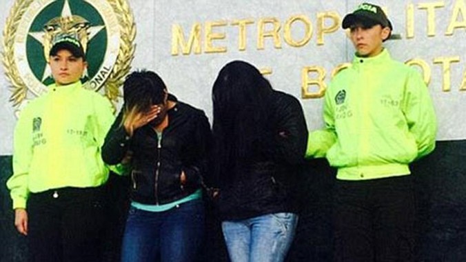 Vào tháng Giêng năm nay, cảnh sát Bogota, Columbia cũng bắt giữ 2 đối tượng nữ quốc tịch Trung Quốc buôn “hơi thở của quỷ”. Ảnh:Cảnh sát Bogota.