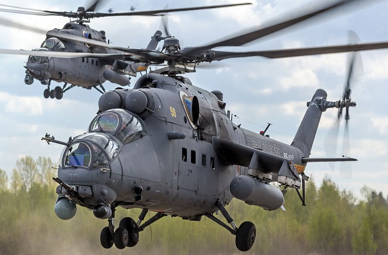 Hơn 10 chiếc trực thăng tấn công Mi-24/35, Mi-8AMTSh của Nga đã được triển khai tại Syria. 