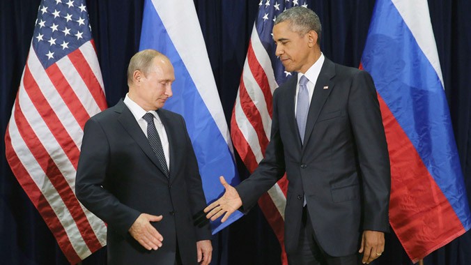Dù muốn hay không, Mỹ sẽ phải bắt tay Nga trong cuộc chiến chống IS (Ảnh: EPA)