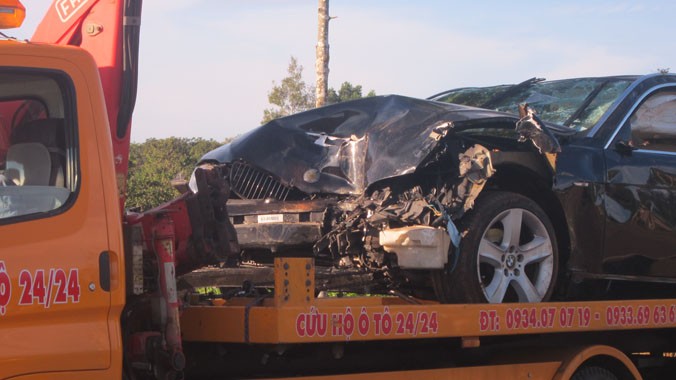 Chiếc BMV gây tai nạn thảm khốc khiến 2 người chết, 7 người bị thương