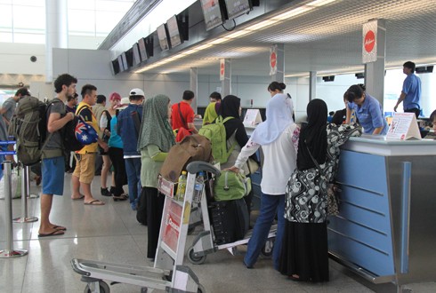 Sân bay Tân Sơn Nhất đã được nâng cấp cuối năm 2014 song vẫn bị xếp hạng thấp. Ảnh: Đ.Loan/VnExpress