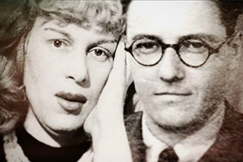 Robert Cowell (trái, sau khi đã chuyển thành nữ) và Michael Dillion, sau khi đã chuyển thành nam. Ảnh: Channel 4. 