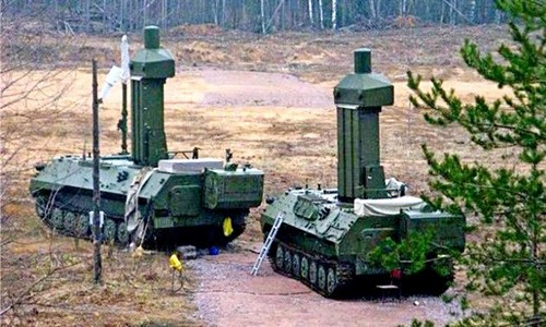 Hai xe trong tổ hợp tác chiến điện tử Borisoglebsk-2 của Nga. Ảnh: Russiadefense.