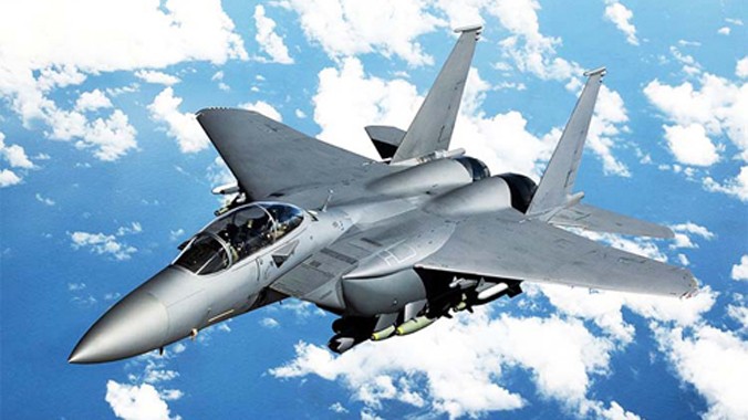 Tiêm kích "Đại bàng thầm lặng" F-15SE được coi là đối thủ đáng gờm của F-35. Ảnh: Airwar.