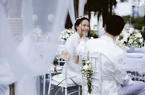Người mẫu - diễn viên Phan Như Thảo bí mật tổ chức lễ ăn hỏi cùng chồng cũ Ngọc Thúy. Ảnh: FBNV.