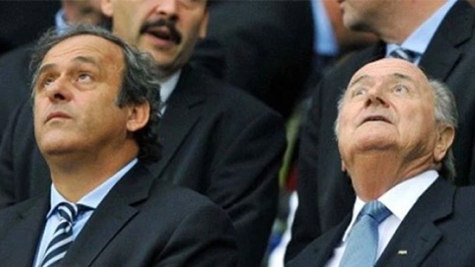 Sự nghiệp chính khách bóng đá của Platini và Blatter dường như đã đi đến hồi kết, vì những bê bối gần đây.