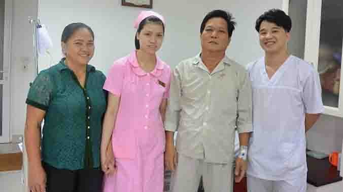 Bệnh nhân Lưu Văn Hướng đã khỏe mạnh trở lại sau 12 ngày điều trị ung thư phổi tại Bệnh viện Ung bướu Hưng Việt.