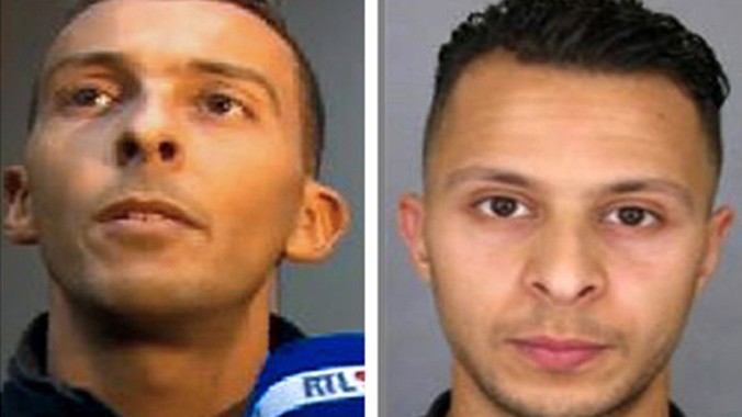 Mohamed Abdeslam (trái) nói rằng em trai hắn Salah (phải), một trong những tay súng tấn công Paris tối 13/11 hiện đang chạy trốn, chỉ là "một cậu bé bình thường". 