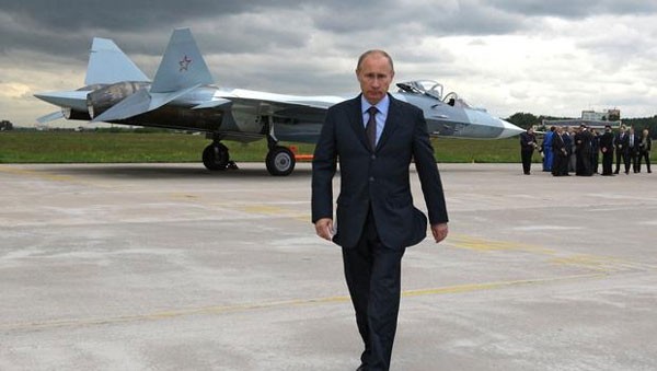 Đẩy mạnh xuất khẩu vũ khí là một lựa chọn của ông Putin.