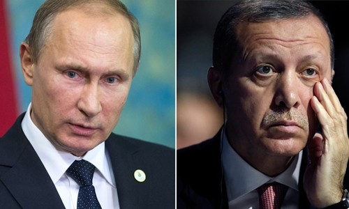Tổng thống Nga Vladimir Putin (trái) và người đồng cấp Thổ Nhĩ Kỳ Tayyip Erdogan. Ảnh: Sputnik/Reuters.