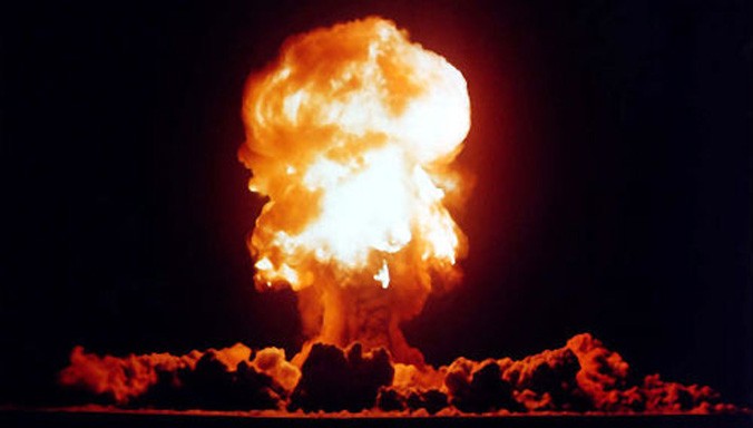 Vụ thử vũ khí hạt nhân của Mỹ tại Nevada năm 1957.