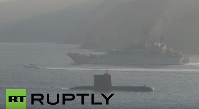 Cuộc chạm trán giữa tàu ngầm Thổ Nhĩ Kỳ và tàu chiến Nga.