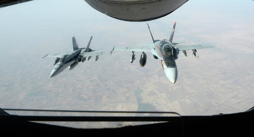 Máy bay chiến đấu của Mỹ tham chiến chống IS. Ảnh: DOD.