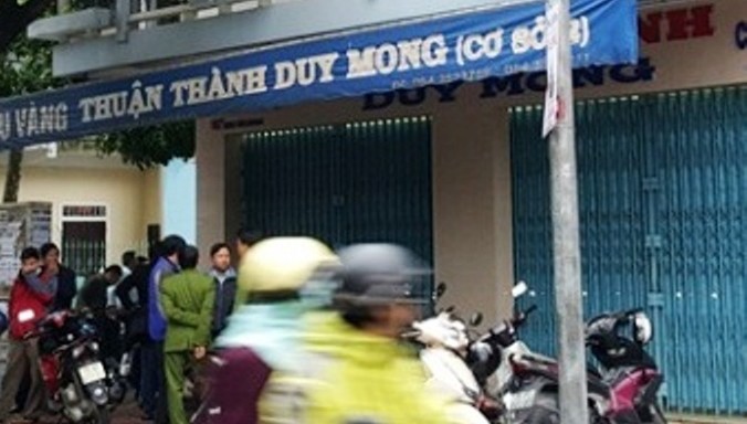 Công an đang điều tra vụ kẻ gian đột nhập cơ sở 2 thuộc Hàng vàng Thuận Thành Duy Mong (đường Đinh Tiên Hoàng - Huế). 