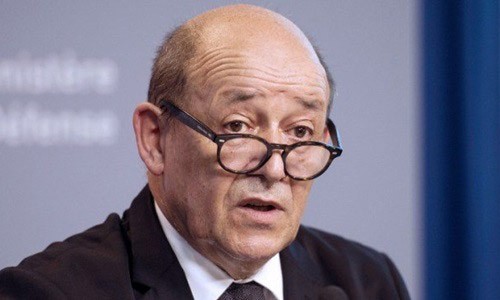 Bộ trưởng Quốc phòng Pháp Jean-Yves Le Drian