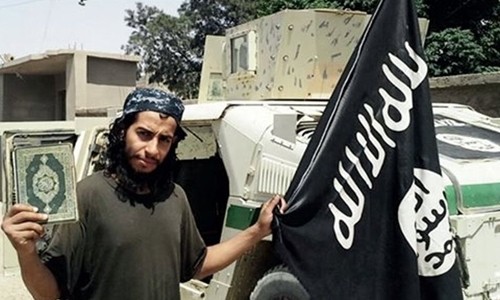 Abdelhamid Abaaoud, kẻ chủ mưu loạt vụ tấn công khủng bố Paris tối 13/11. Ảnh: Washington Post.