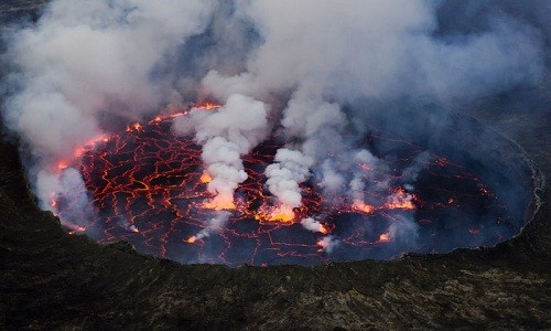 Trái Đất có thể sẽ bị siêu núi lửa tàn phá. Ảnh: Wikipedia.
